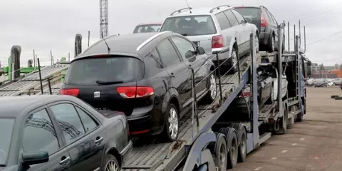 В Раде предложили повысить акциз на дорогие автомобили и удешевить растаможку социального транспорта В Раде предложили повысить акциз на дорогие автомобили и удешевить растаможку социального транспорта